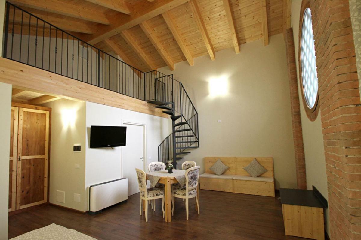 All'Albaro Agriturismo Salizzole Eksteriør bilde